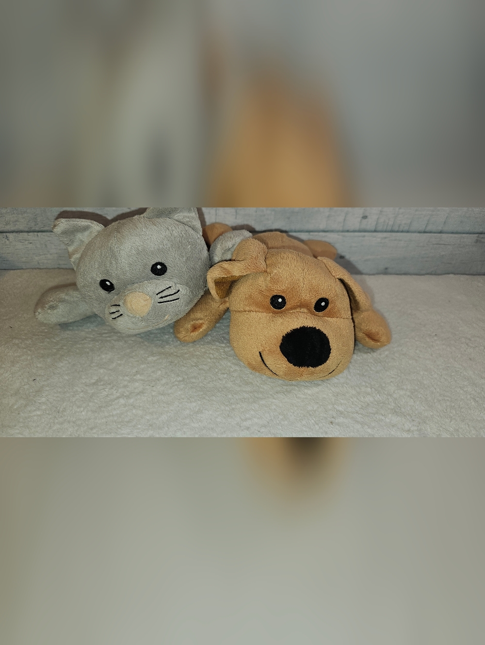 Melissa & Doug Tan Dog And Grey Kitty Duo